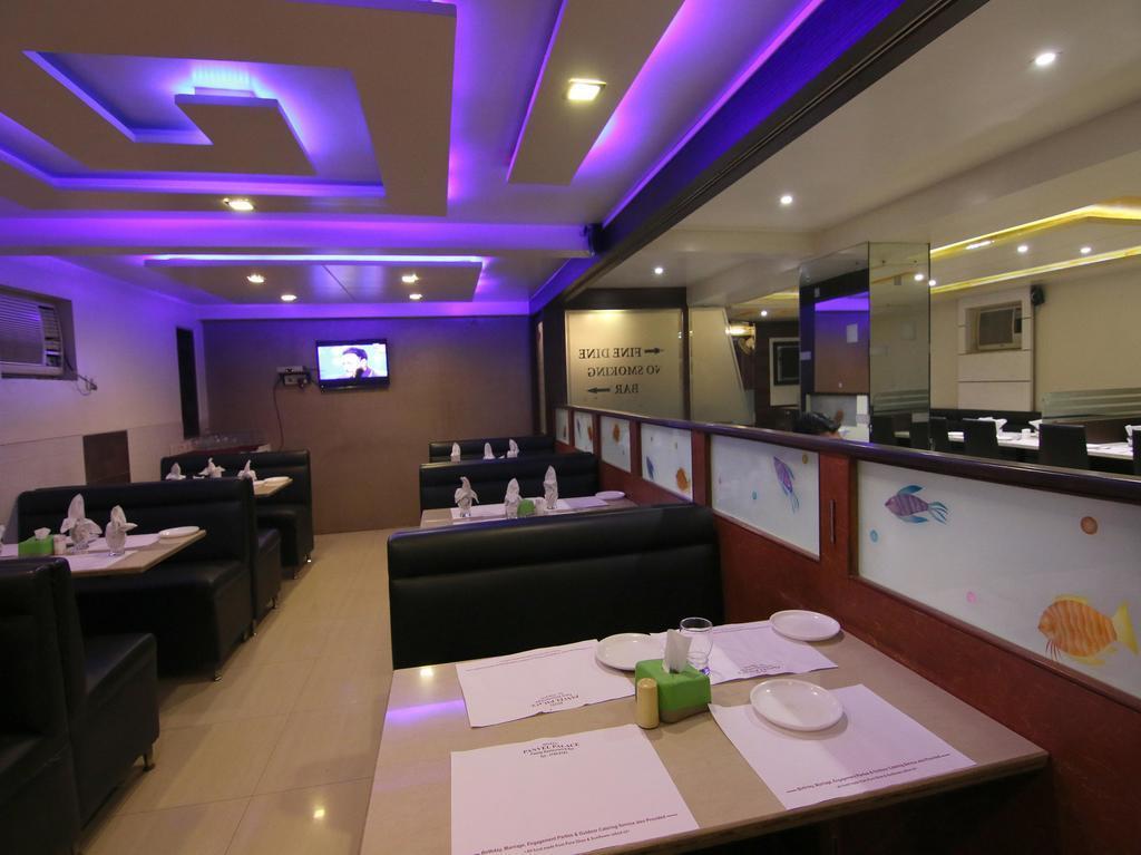Hotel Panvel Palace Buitenkant foto